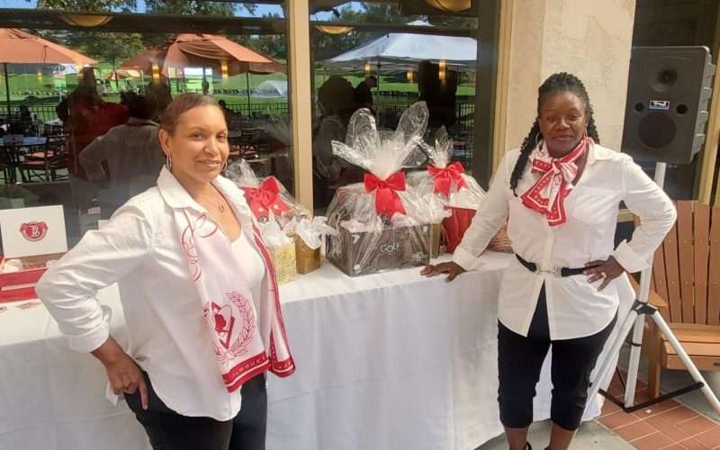 golf raffle table EM BL